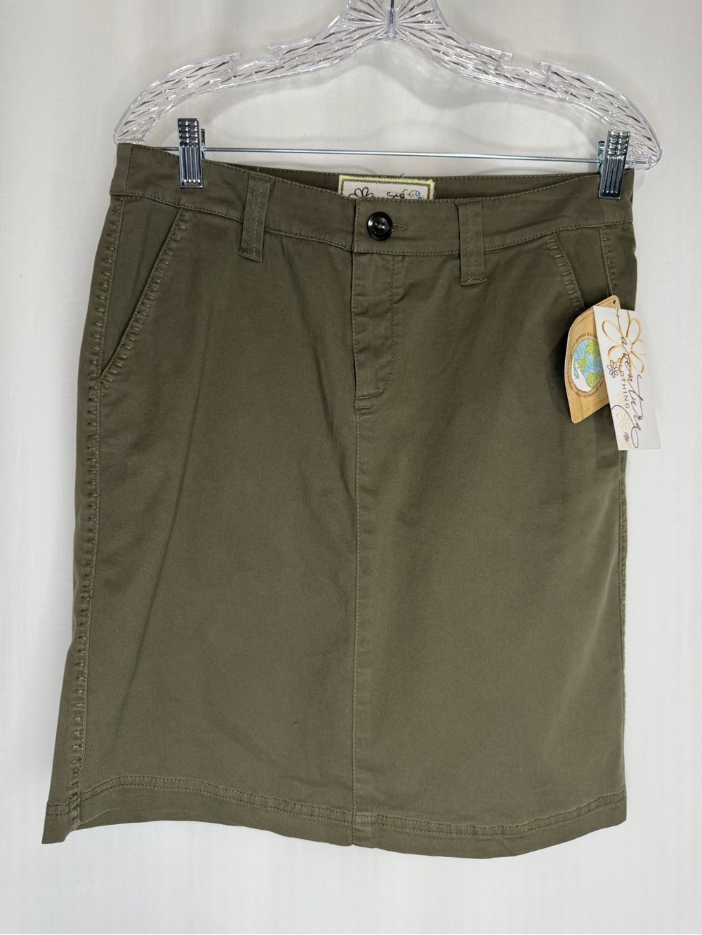 NWT Aventura Organic Cotton Skirt size 8 Olive Green Zip Pockets Sustainable